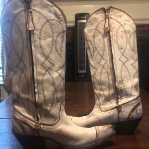 White Tony Lama distressed point toe cowgirl boots